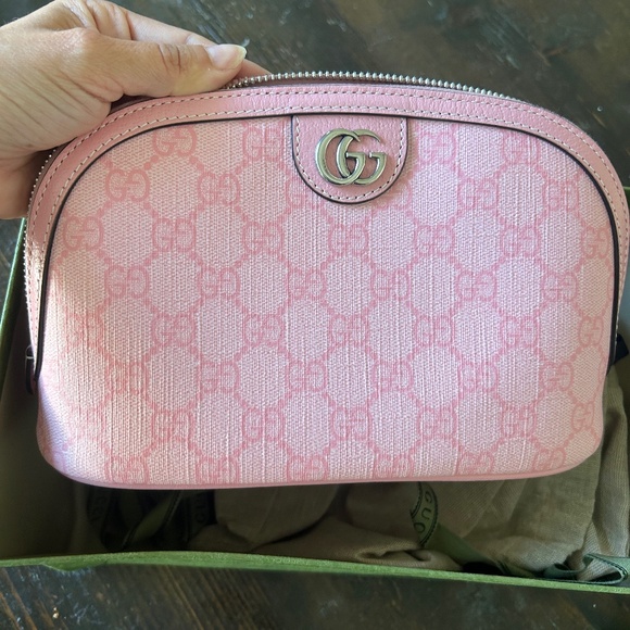 NEW with box Gucci cosmetic bag - Picture 1 of 6